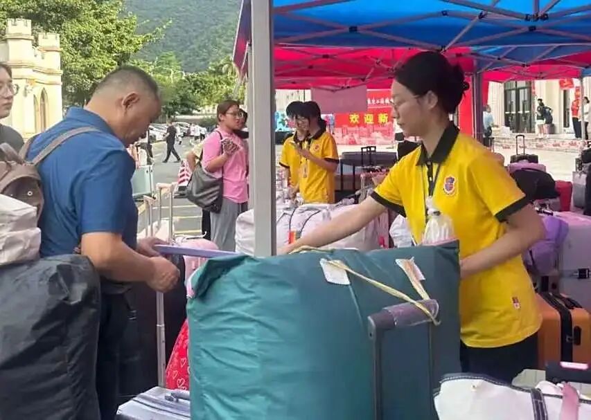 https://mmbiz.qpic.cn/sz_mmbiz_jpg/uZGh7nic6GzBibstrZDmoXpTpJrTLgqgrTOQ2DSAfyaYr4HWrf6KCDhyRb8971Byk6SicdDj5ypqDTkOodPdfLiaIA/640?wx_fmt=jpeg&from=appmsg