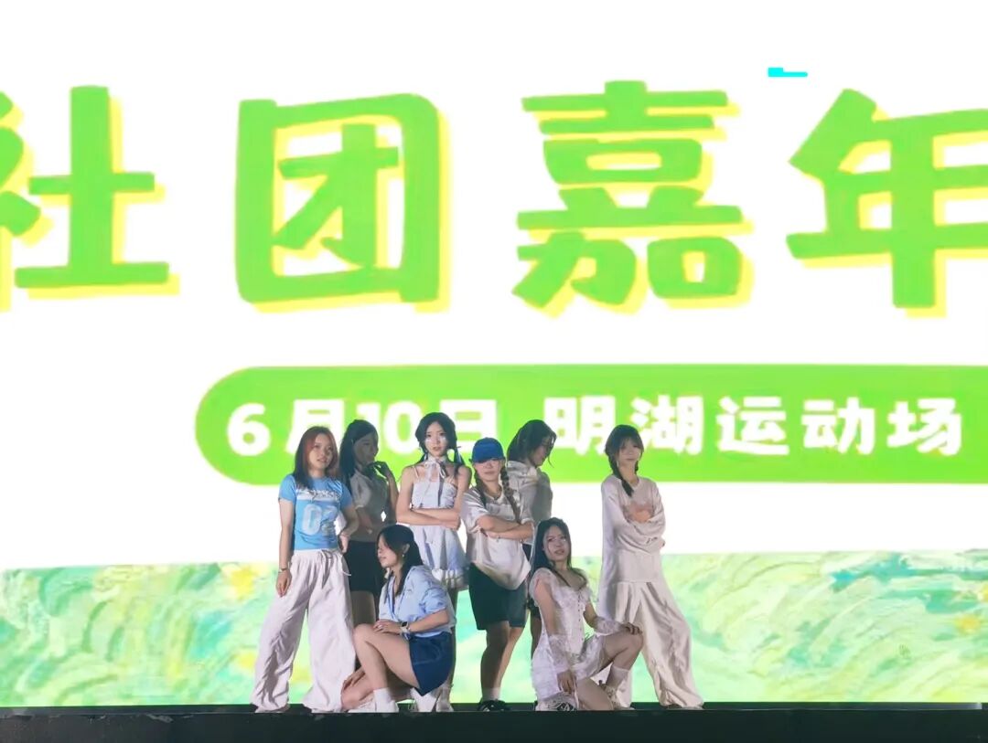 https://mmbiz.qpic.cn/mmbiz_jpg/5piafJ7acZ810eibiaazXOMqQia8lUjTq36p4WwjMicfnt86ZLKZO0EqXicCh8Lao6xZmuU5hN7ajYyJG6mL32Jj3sg7UPIBrLZl7Pbp0AK0Miae1I/640?wx_fmt=jpeg&from=appmsg