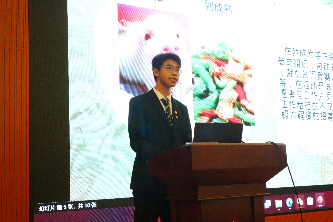 C:\Users\fanyeon\Desktop\新建文件夹\图为第五届学生会主席团成员候选人进行竞选演讲2.jpg